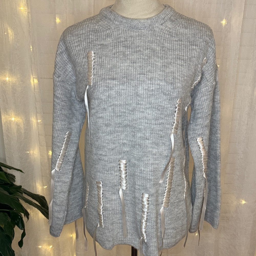 Topshop Light Gray Laddered Crew Neck Sweater